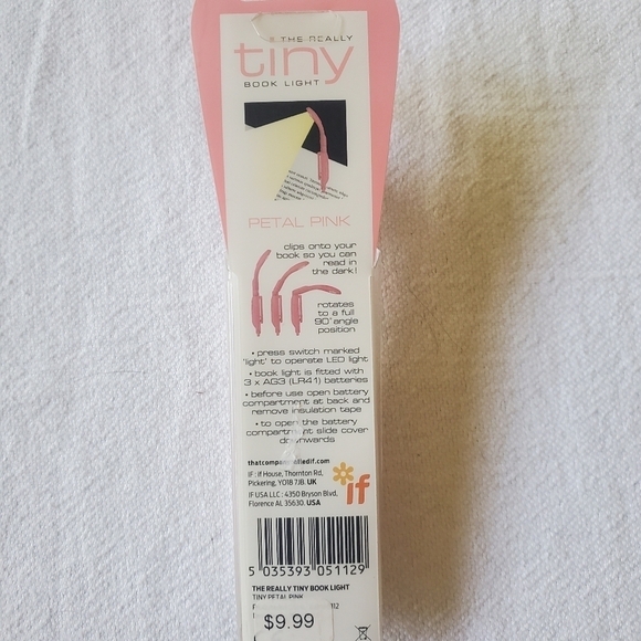 3/$20 Or $10 Tiny Clipon Book Light - Picture 3 of 4